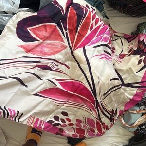LARIOSETA 100% SILK SCARF NWT